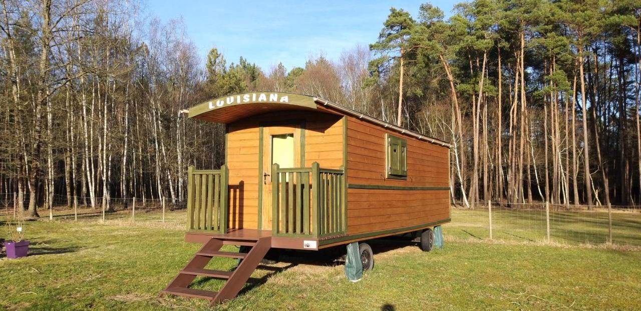 Roulottes Du Chalet Des Pins Rougeou Kültér fotó