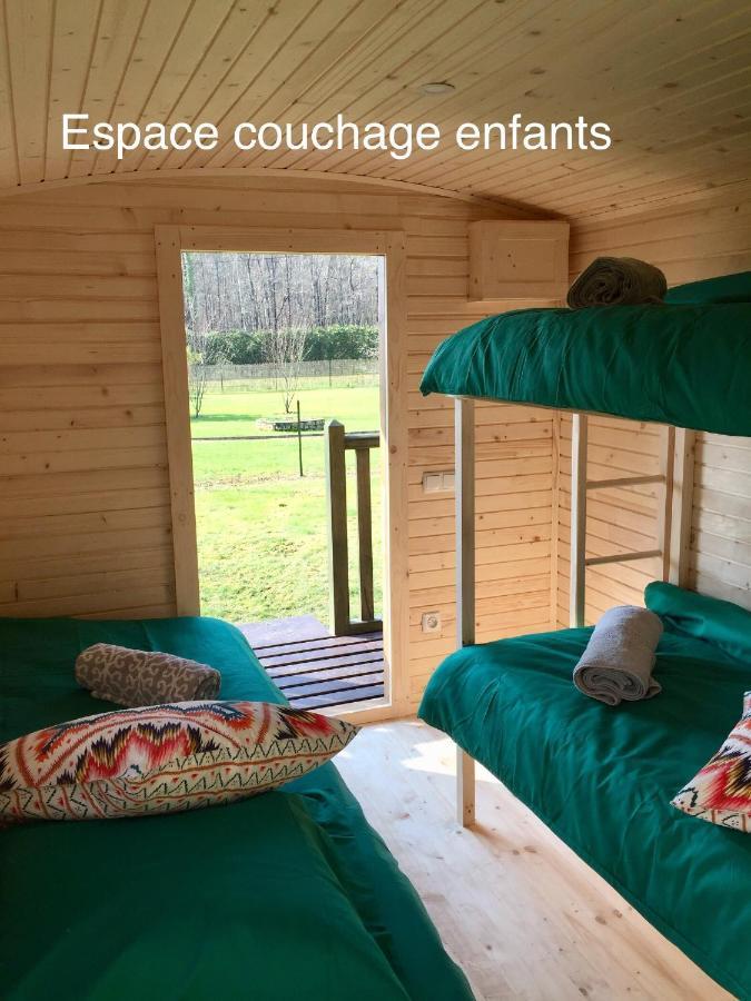 Roulottes Du Chalet Des Pins Rougeou Kültér fotó